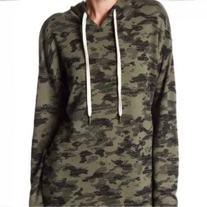 Socialite Camo Hoodie Tunic Green Large
